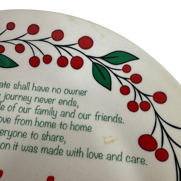 Mambo Group The Giving Plate Glazed Ceramic‎ Holiday Christmas 9" Plate - Picture 3 of 5